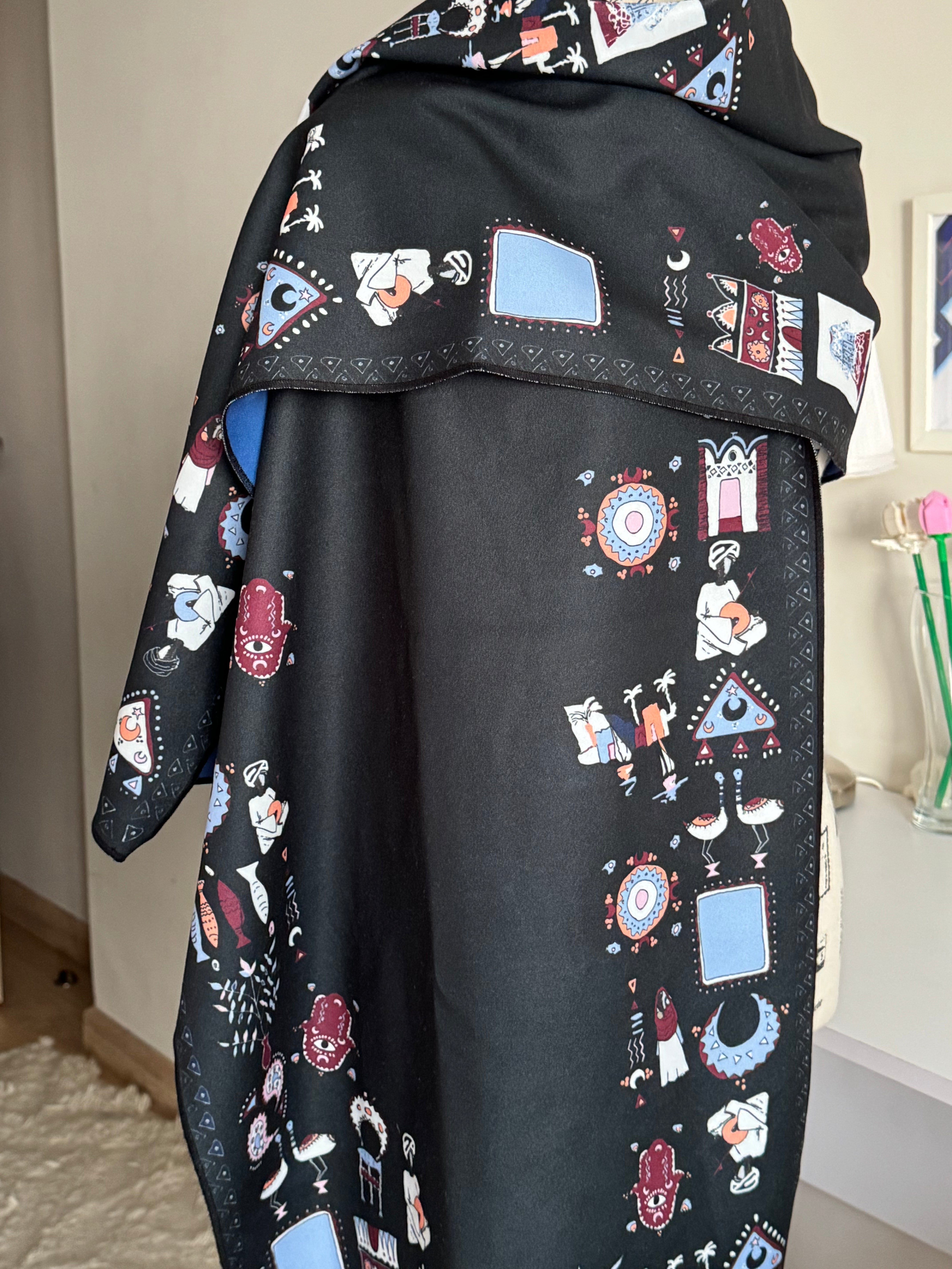 Waikindy Navy shawl