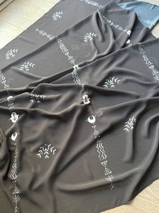 Black and white Nubian Patterns scarf