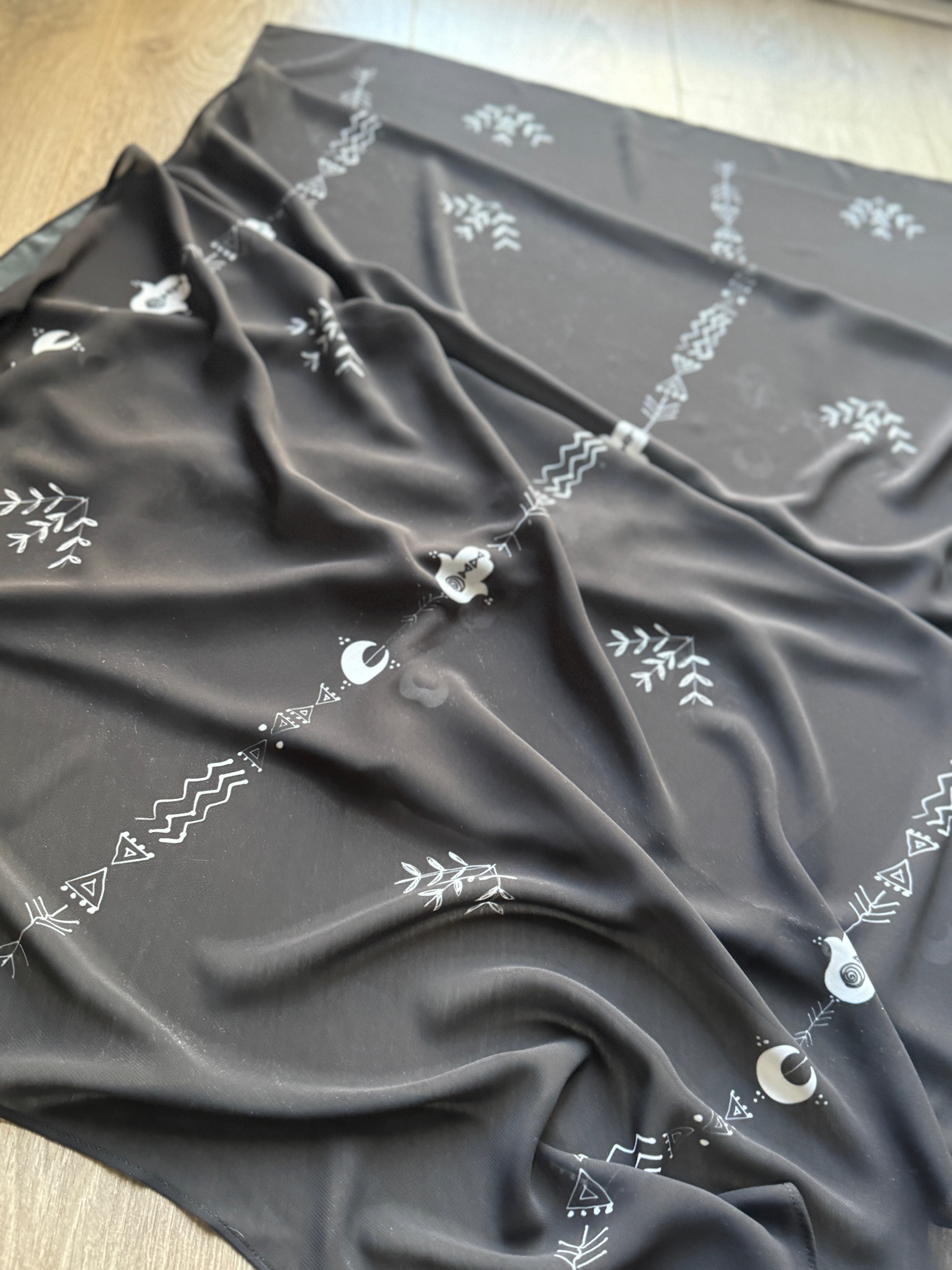 Black and white Nubian Patterns scarf