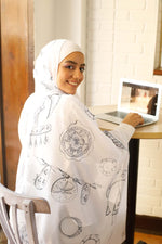 Load image into Gallery viewer, Nubian Jewelery in white Scarf
