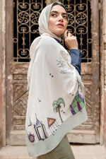 Load image into Gallery viewer, Nile Whisper scarf in Green
