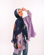 Load image into Gallery viewer, Tales of Hertiage Scarf Navy
