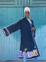 Load image into Gallery viewer, Boyoot Nubia kimono in black

