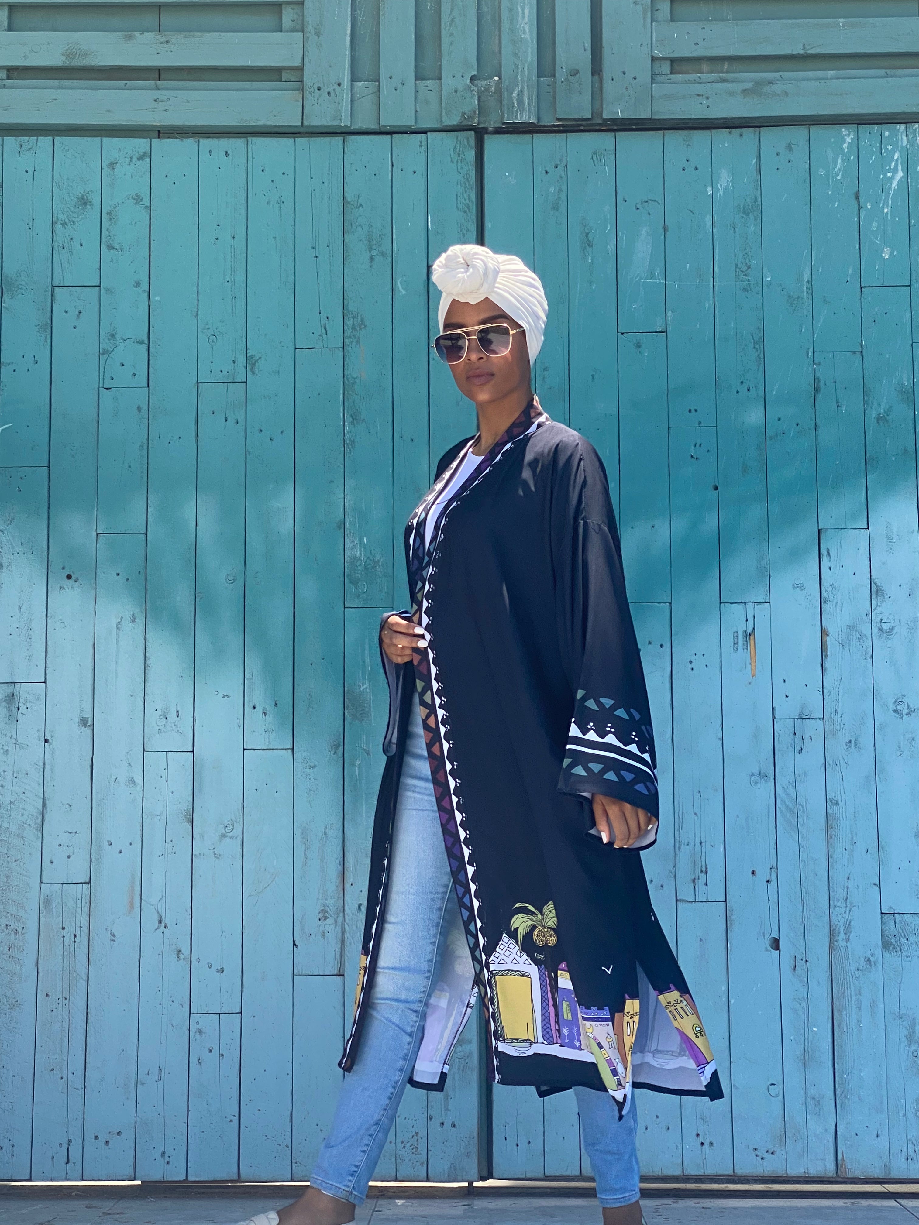 Boyoot Nubia kimono in black