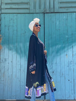 Load image into Gallery viewer, Boyoot Nubia kimono in black
